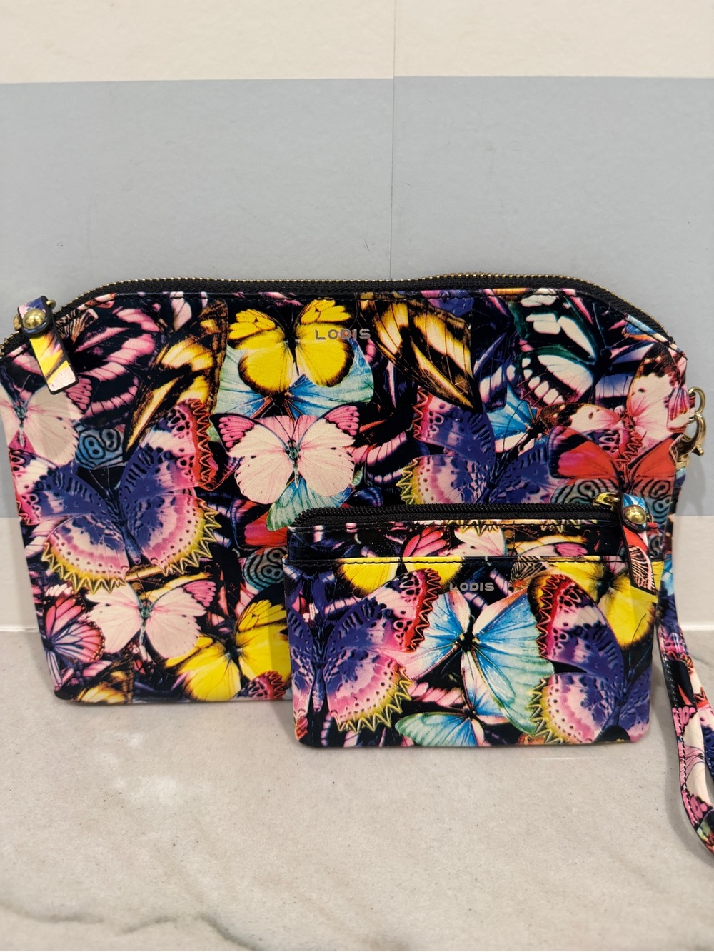 LODIS Multicolor Butterfly Wristlet Pouch and Coin Purse NWOT